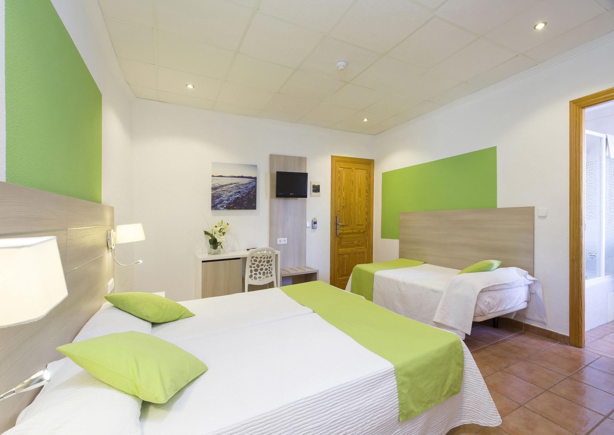 Hostal Adelino Sant Antoni de Portmany Exterior foto