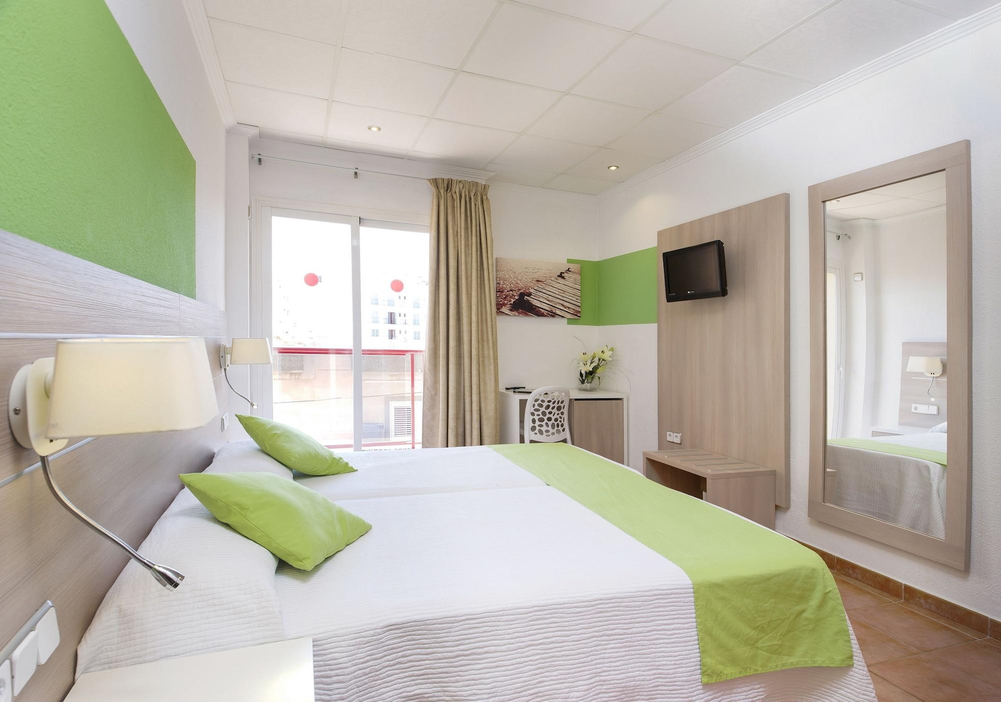 Hostal Adelino Sant Antoni de Portmany Exterior foto