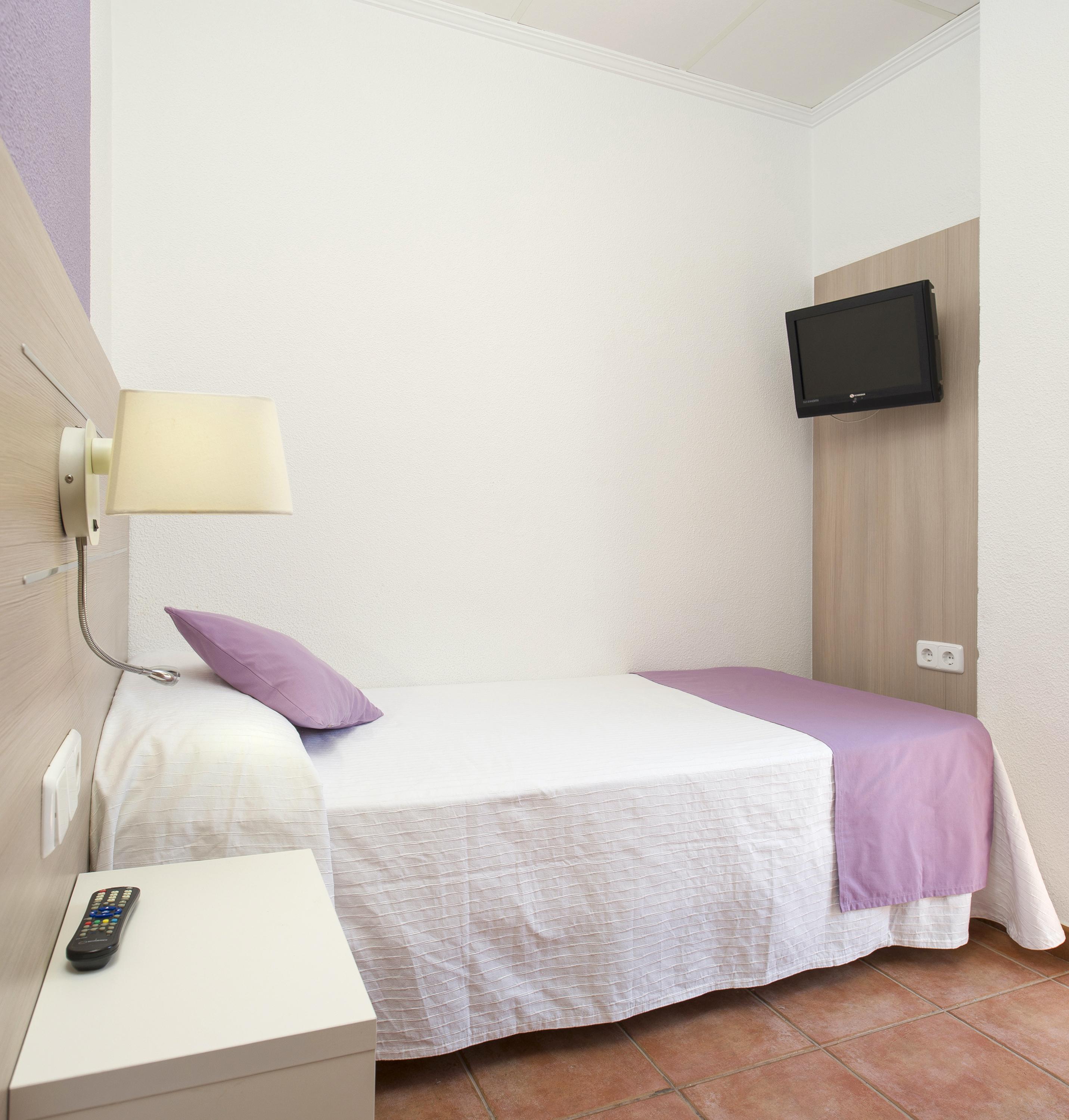 Hostal Adelino Sant Antoni de Portmany Exterior foto