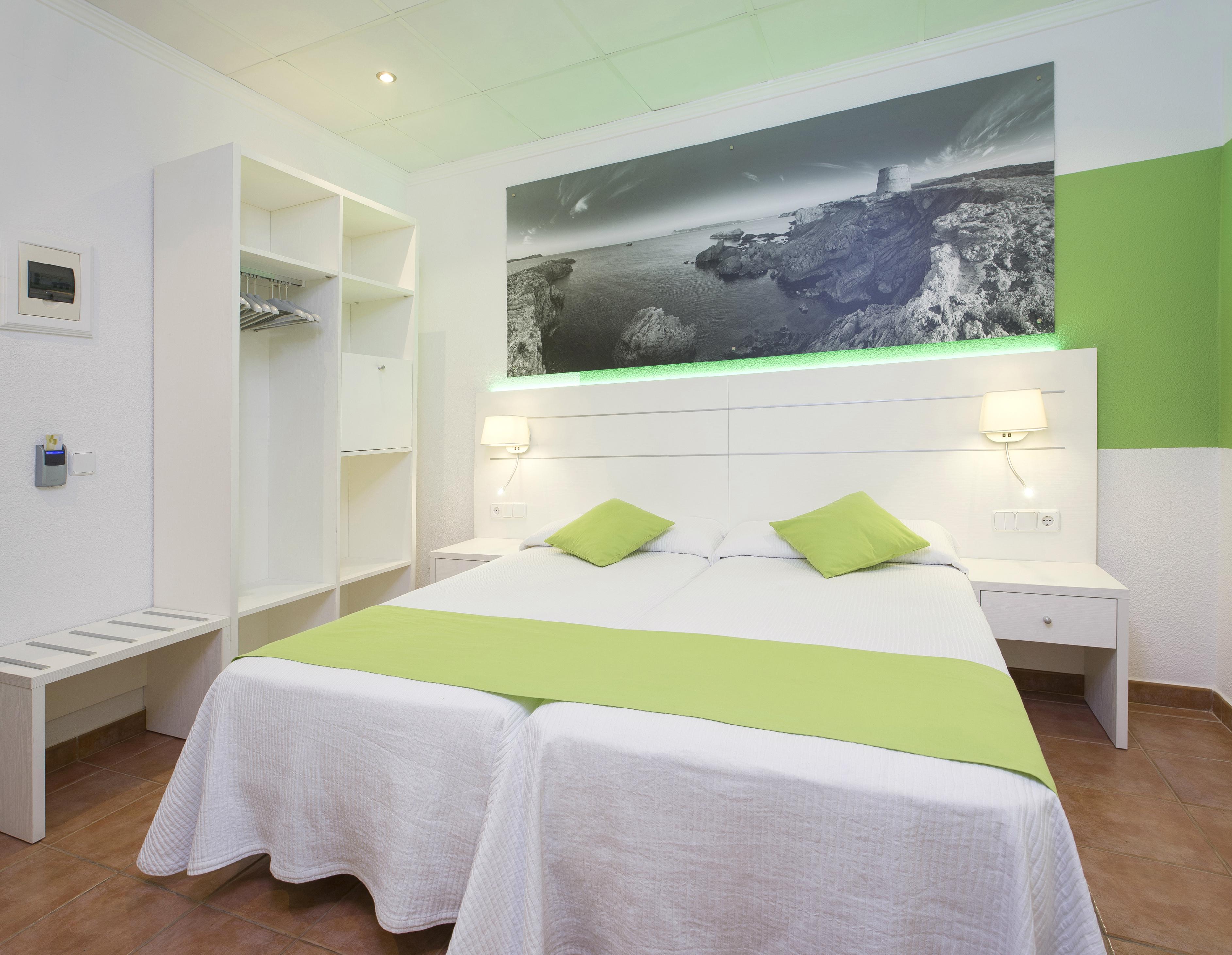 Hostal Adelino Sant Antoni de Portmany Exterior foto